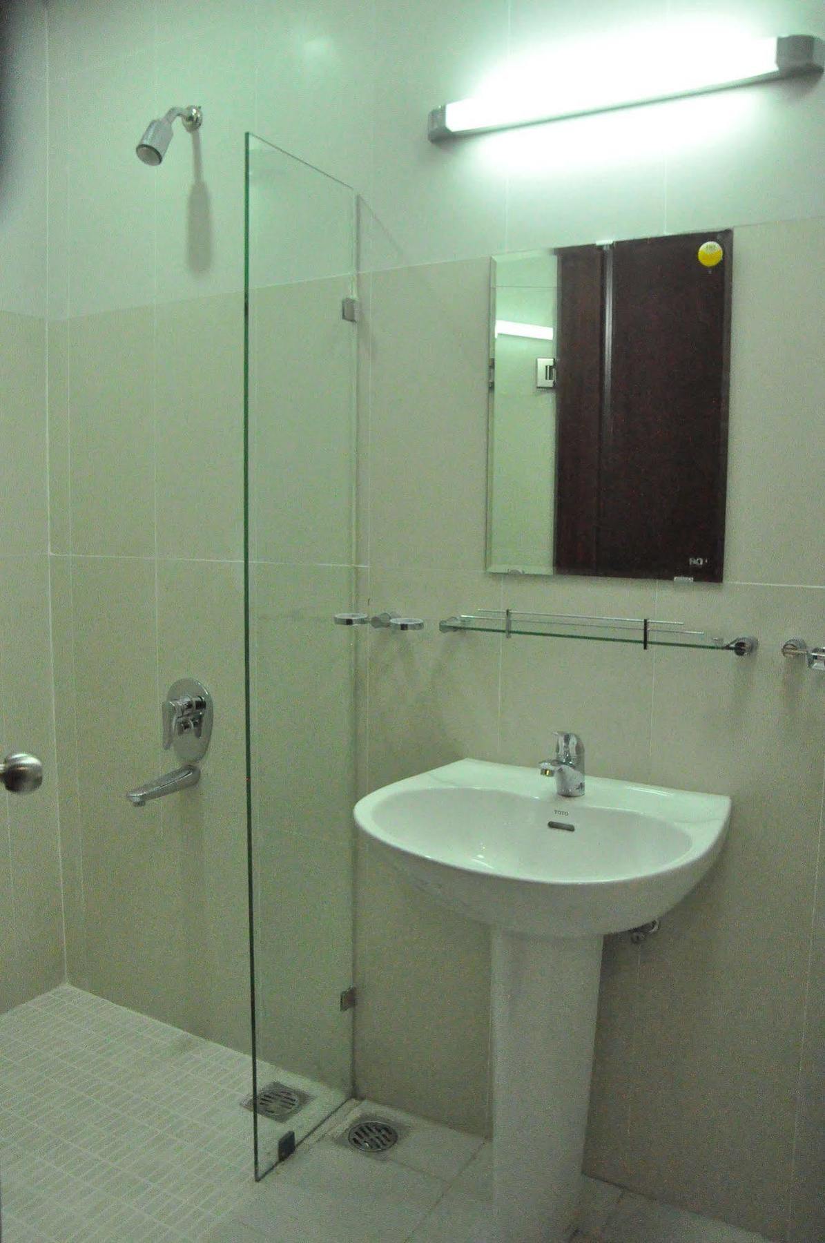 Poonsa Serviced Apartment Хошимін Екстер'єр фото
