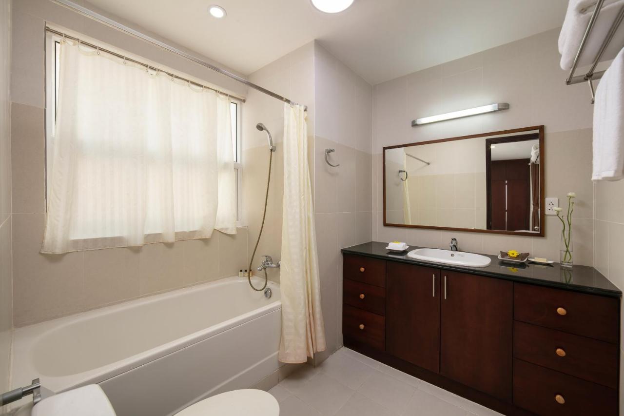 Poonsa Serviced Apartment Хошимін Екстер'єр фото