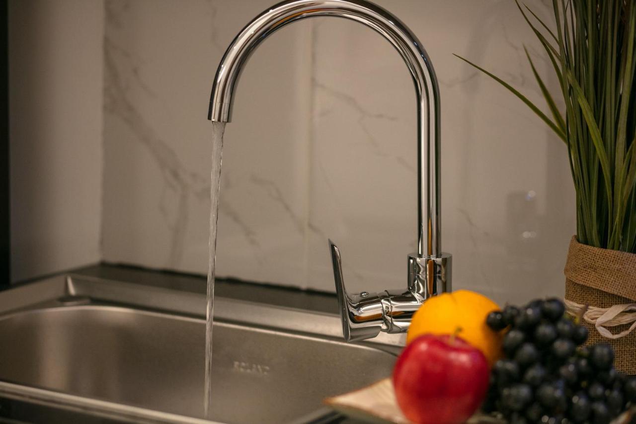 Poonsa Serviced Apartment Хошимін Екстер'єр фото